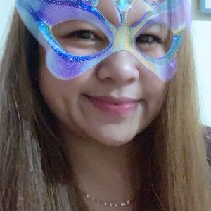 Meet your Posher, Camille